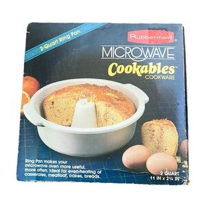 Rubbermaid Microwave Cookables 2 qt Ring Pan